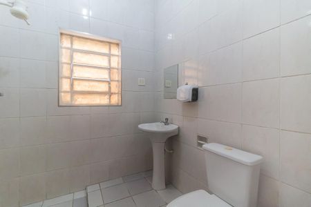 Casa para alugar com 75m², 1 quarto e sem vaga Casa para alugar com 75m², 1 quarto e sem vagaBanheiro
