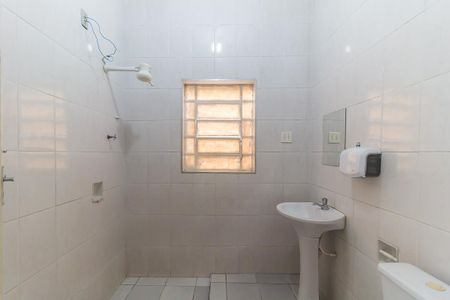 Casa para alugar com 75m², 1 quarto e sem vaga Casa para alugar com 75m², 1 quarto e sem vagaBanheiro