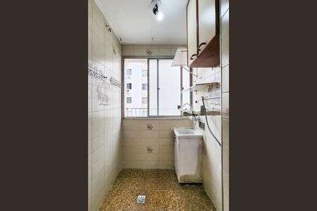 Apartamento à venda com 55m², 3 quartos e 1 vagaÁrea de Serviço 