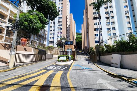 Apartamento à venda com 55m², 3 quartos e 1 vagaFachada do Condomínio 