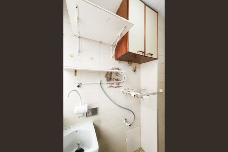 Apartamento à venda com 55m², 3 quartos e 1 vagaÁrea de Serviço 