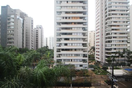 Apartamento à venda com 74m², 2 quartos e 1 vaga Apartamento à venda com 74m², 2 quartos e 1 vagaVista