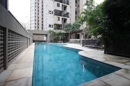 Apartamento à venda com 74m², 2 quartos e 1 vaga Apartamento à venda com 74m², 2 quartos e 1 vagaÁrea comum - Piscina