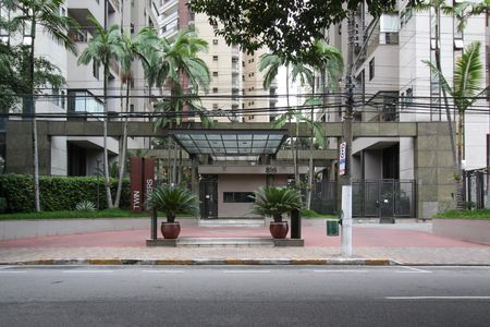 Apartamento à venda com 74m², 2 quartos e 1 vaga Apartamento à venda com 74m², 2 quartos e 1 vagaFachada