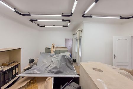 Casa para alugar com 271m², 4 quartos e 3 vagas Casa para alugar com 271m², 4 quartos e 3 vagasSuíte 2
