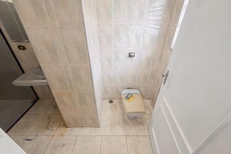 Casa para alugar com 271m², 4 quartos e 3 vagas Casa para alugar com 271m², 4 quartos e 3 vagasBanheiro da Suíte 2