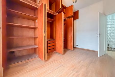 Casa para alugar com 271m², 4 quartos e 3 vagas Casa para alugar com 271m², 4 quartos e 3 vagasQuarto 1