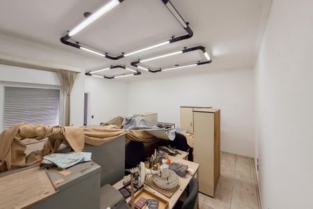 Casa para alugar com 271m², 4 quartos e 3 vagas Casa para alugar com 271m², 4 quartos e 3 vagasSuíte 2