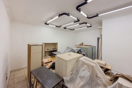 Casa para alugar com 271m², 4 quartos e 3 vagas Casa para alugar com 271m², 4 quartos e 3 vagasSuíte 2