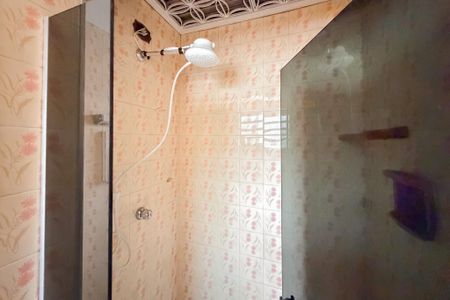 Casa para alugar com 271m², 4 quartos e 3 vagas Casa para alugar com 271m², 4 quartos e 3 vagasBanheiro da Suíte 1