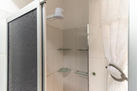 Banheiro de kitnet/studio para alugar com 1 quarto, 26m² em Centro Histórico de São Paulo, São Paulo