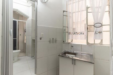 Cozinha de kitnet/studio para alugar com 1 quarto, 26m² em Centro Histórico de São Paulo, São Paulo