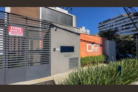 Casa para alugar com 225m², 3 quartos e 3 vagas Casa para alugar com 225m², 3 quartos e 3 vagasFachada