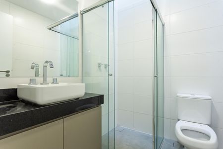 Casa para alugar com 225m², 3 quartos e 3 vagas Casa para alugar com 225m², 3 quartos e 3 vagasBanheiro