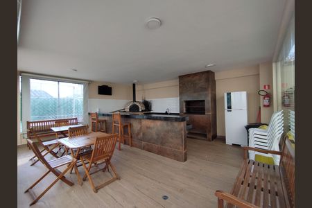 Apartamento para alugar com 85m², 2 quartos e 2 vagas Apartamento para alugar com 85m², 2 quartos e 2 vagasÁrea comum - Churrasqueira