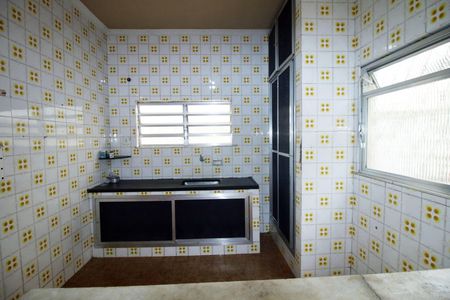 Casa para alugar com 90m², 3 quartos e 3 vagasCozinha