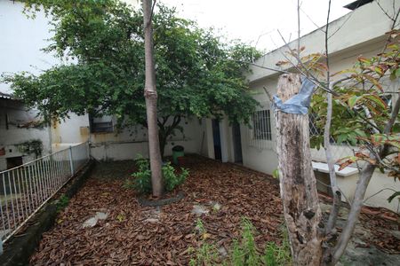 Casa para alugar com 90m², 3 quartos e 3 vagasQuintal fundos