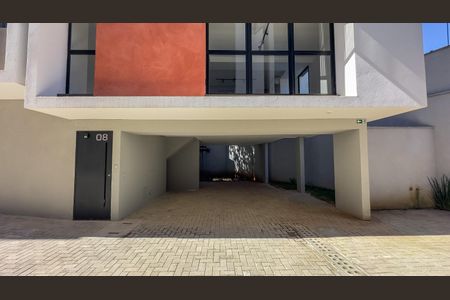 Casa para alugar com 256m², 3 quartos e 3 vagas Casa para alugar com 256m², 3 quartos e 3 vagasFachada