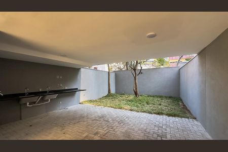Casa para alugar com 256m², 3 quartos e 3 vagas Casa para alugar com 256m², 3 quartos e 3 vagasGaragem