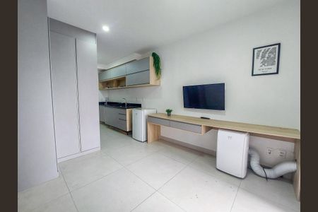 Apartamento para alugar com 28m², 1 quarto e sem vaga Apartamento para alugar com 28m², 1 quarto e sem vagaStudio
