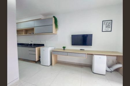 Apartamento para alugar com 28m², 1 quarto e sem vaga Apartamento para alugar com 28m², 1 quarto e sem vagaStudio