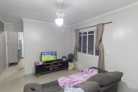 Sala de casa à venda com 4 quartos, 100m² em Vila Constança, São Paulo