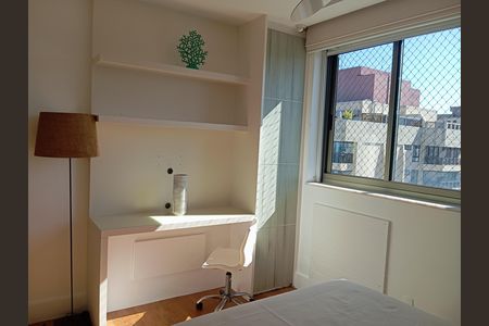 Apartamento à venda com 350m², 4 quartos e 3 vagasQuarto 2