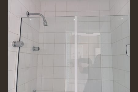 Apartamento à venda com 350m², 4 quartos e 3 vagasBanheiro área de serviço 