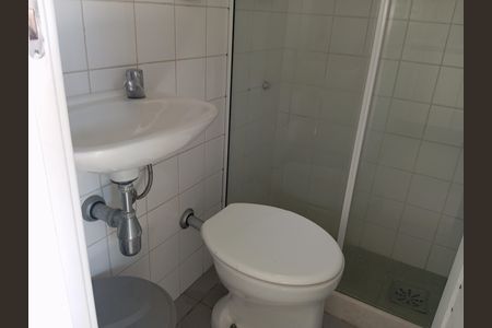 Apartamento à venda com 350m², 4 quartos e 3 vagasBanheiro área de serviço 