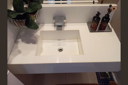 Apartamento à venda com 350m², 4 quartos e 3 vagasBanheiro 