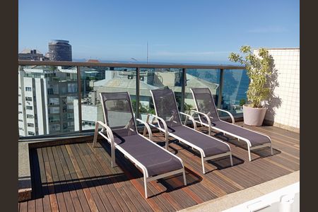 Apartamento à venda com 350m², 4 quartos e 3 vagasÁrea externa 