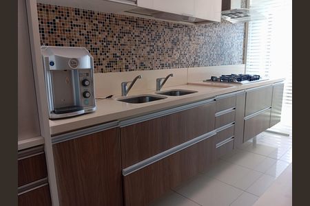 Apartamento à venda com 350m², 4 quartos e 3 vagasCozinha