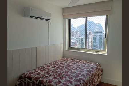 Apartamento à venda com 350m², 4 quartos e 3 vagasQuarto 3