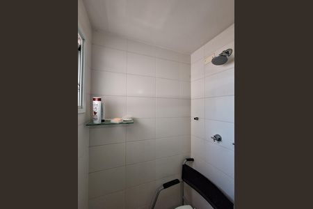 Apartamento à venda com 68m², 2 quartos e 2 vagas Apartamento à venda com 68m², 2 quartos e 2 vagasBanheiro social