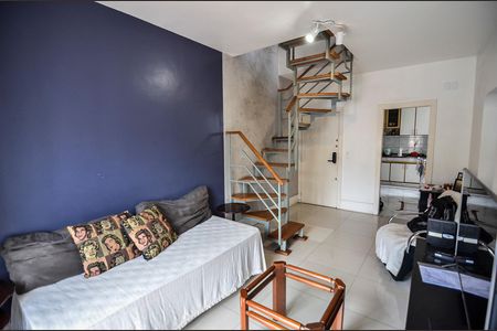 Apartamento à venda com 120m², 2 quartos e 2 vagas Apartamento à venda com 120m², 2 quartos e 2 vagasSala