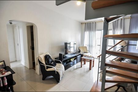 Apartamento à venda com 120m², 2 quartos e 2 vagas Apartamento à venda com 120m², 2 quartos e 2 vagasSala