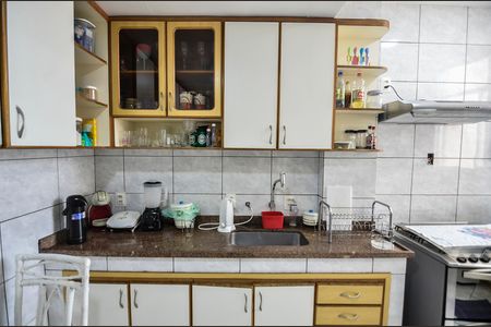 Apartamento à venda com 120m², 2 quartos e 2 vagas Apartamento à venda com 120m², 2 quartos e 2 vagasCozinha