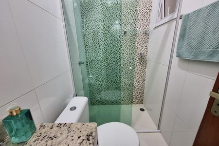 Apartamento à venda com 58m², 2 quartos e 1 vaga Apartamento à venda com 58m², 2 quartos e 1 vagaBanheiro