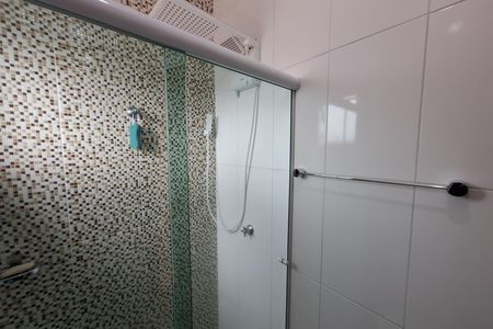 Apartamento à venda com 58m², 2 quartos e 1 vaga Apartamento à venda com 58m², 2 quartos e 1 vagaBanheiro da Suíte