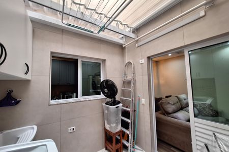 Apartamento à venda com 58m², 2 quartos e 1 vaga Apartamento à venda com 58m², 2 quartos e 1 vagaÁrea de Serviço