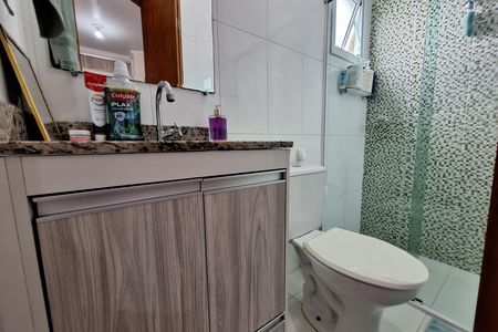 Apartamento à venda com 58m², 2 quartos e 1 vaga Apartamento à venda com 58m², 2 quartos e 1 vagaBanheiro da Suíte