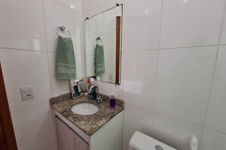 Apartamento à venda com 58m², 2 quartos e 1 vaga Apartamento à venda com 58m², 2 quartos e 1 vagaBanheiro da Suíte