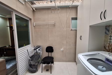 Apartamento à venda com 58m², 2 quartos e 1 vaga Apartamento à venda com 58m², 2 quartos e 1 vagaÁrea de Serviço