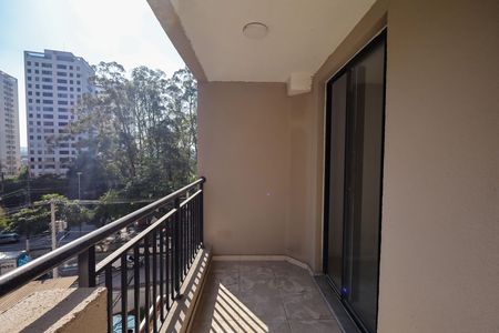 Apartamento à venda com 62m², 3 quartos e 1 vaga Apartamento à venda com 62m², 3 quartos e 1 vagaVaranda