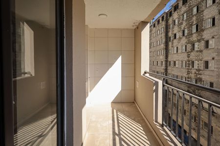 Apartamento à venda com 62m², 3 quartos e 1 vaga Apartamento à venda com 62m², 3 quartos e 1 vagaVaranda
