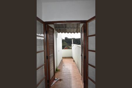 Casa à venda com 450m², 2 quartos e 8 vagasvista janela quarto 2