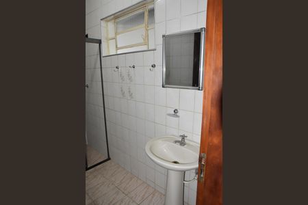 Casa à venda com 450m², 2 quartos e 8 vagasbanheiro social