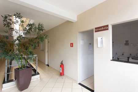 Studio para alugar com 20m², 1 quarto e sem vaga Studio para alugar com 20m², 1 quarto e sem vagaÁrea Comum - Lavanderia
