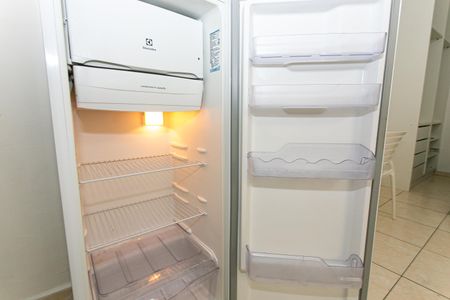 Cozinha - Geladeira de kitnet/studio para alugar com 1 quarto, 20m² em Vila Prudente, São Paulo