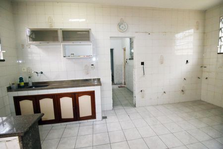Casa à venda com 269m², 5 quartos e 4 vagasCozinha